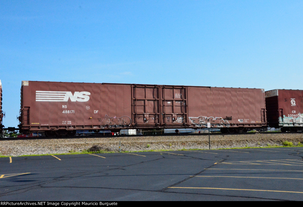 NS Box Car